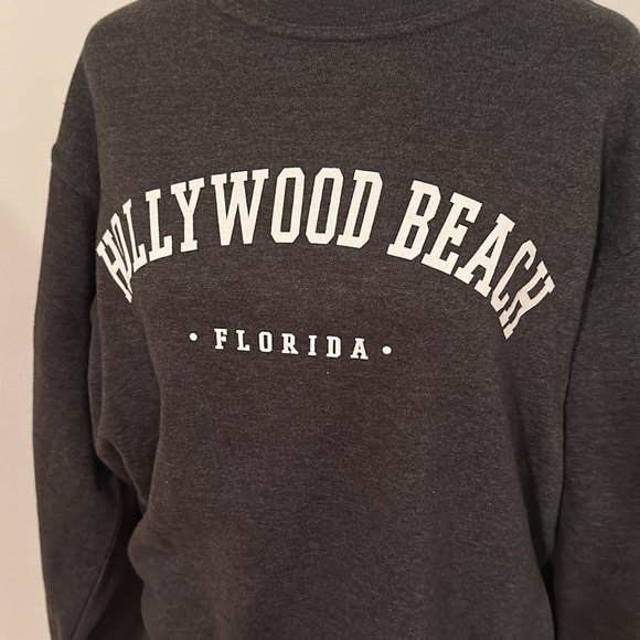 pacific & co hollywood beach charcoal crew neck sweater size small - Picture 2 of 5